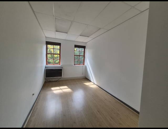 253M² OFFICE TO LET IN SANDTON CENTRAL